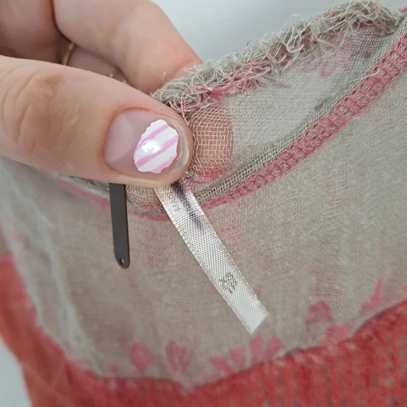 Free People Coral Knit Burlap Lightweight Boho Hippie Sheer Shirt‎ Size XS - Picture 3 of 6